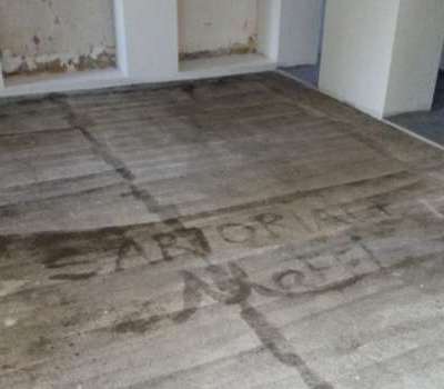 Preparazione massetto per posa parquet con firma